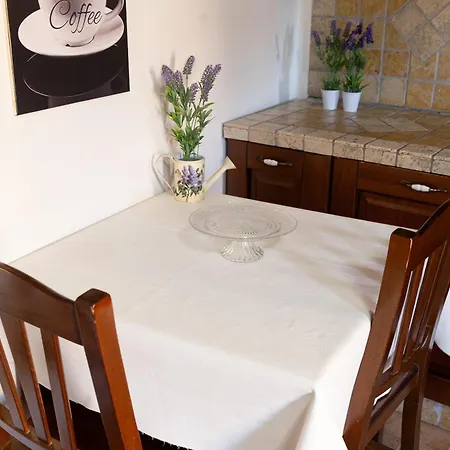Apartman Aura *